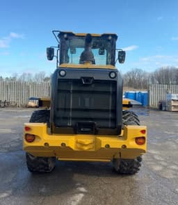 Cargador frontal Caterpillar 930M 2020 — cargador de ruedas con cabina, serie M, 4,022 h - fotografia 6