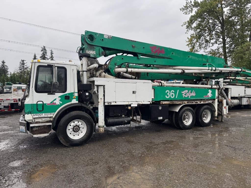 Bomba de Concreto Putzmeister 36 m 2000 – Precio Puesto en Mexicali BC - fotografia 1