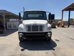 Pipa de Agua Freightliner M2 106 2012 – Tanque de 9,464 Litros (2,500 Galones) - fotografia 5