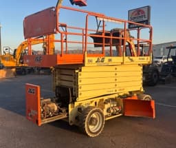 Elevador de tijera JLG M4069LE 2017 | 40 ft y 505 horas - fotografia 3