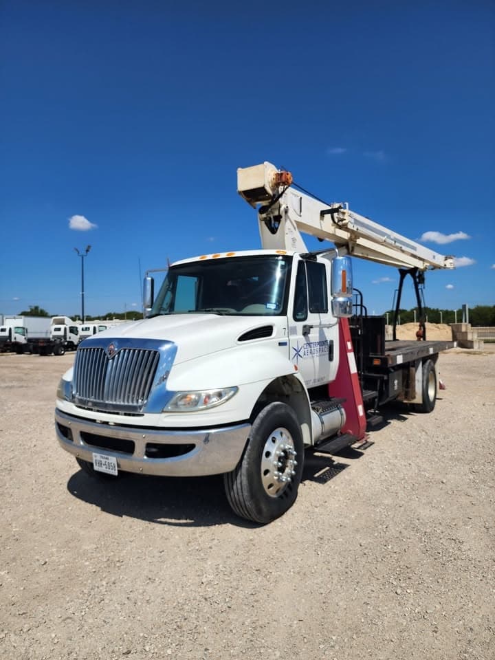 2012 TEREX BT3870-S | Grúa Titán de 70 ft sobre International 4300 - fotografia 1