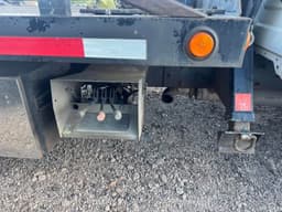 Camión plataforma International 4300 2007 – 295,990 millas - fotografia 4