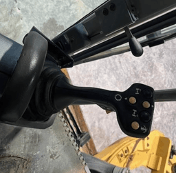Motoconformadora Caterpillar 12M 2008 de 176 hp con vertedera de 14 ft y cabina con A/C - fotografia 5