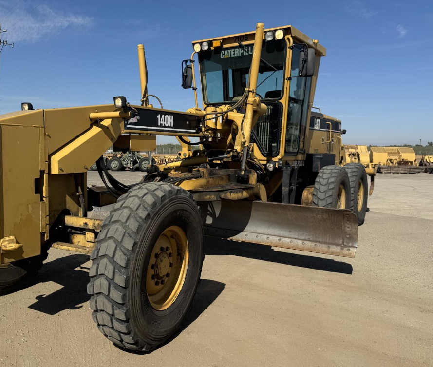 Motoconformadora Caterpillar 140H VHP Plus 2007 — ripper, cabina, A/C y cámaras