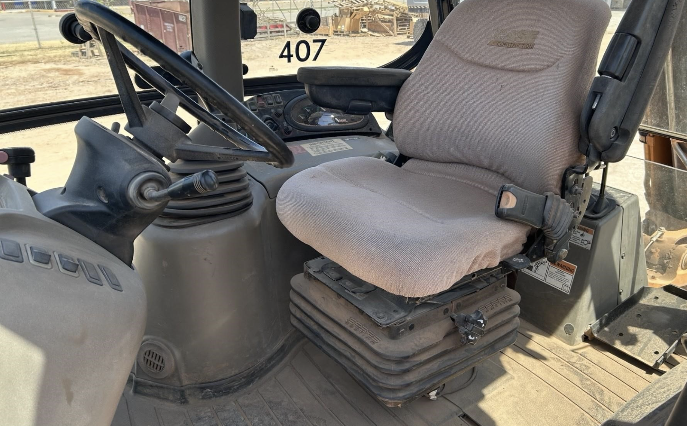 Retroexcavadora Case 580SN 2014 — Super N, 4x4, cabina, extensión y martillo