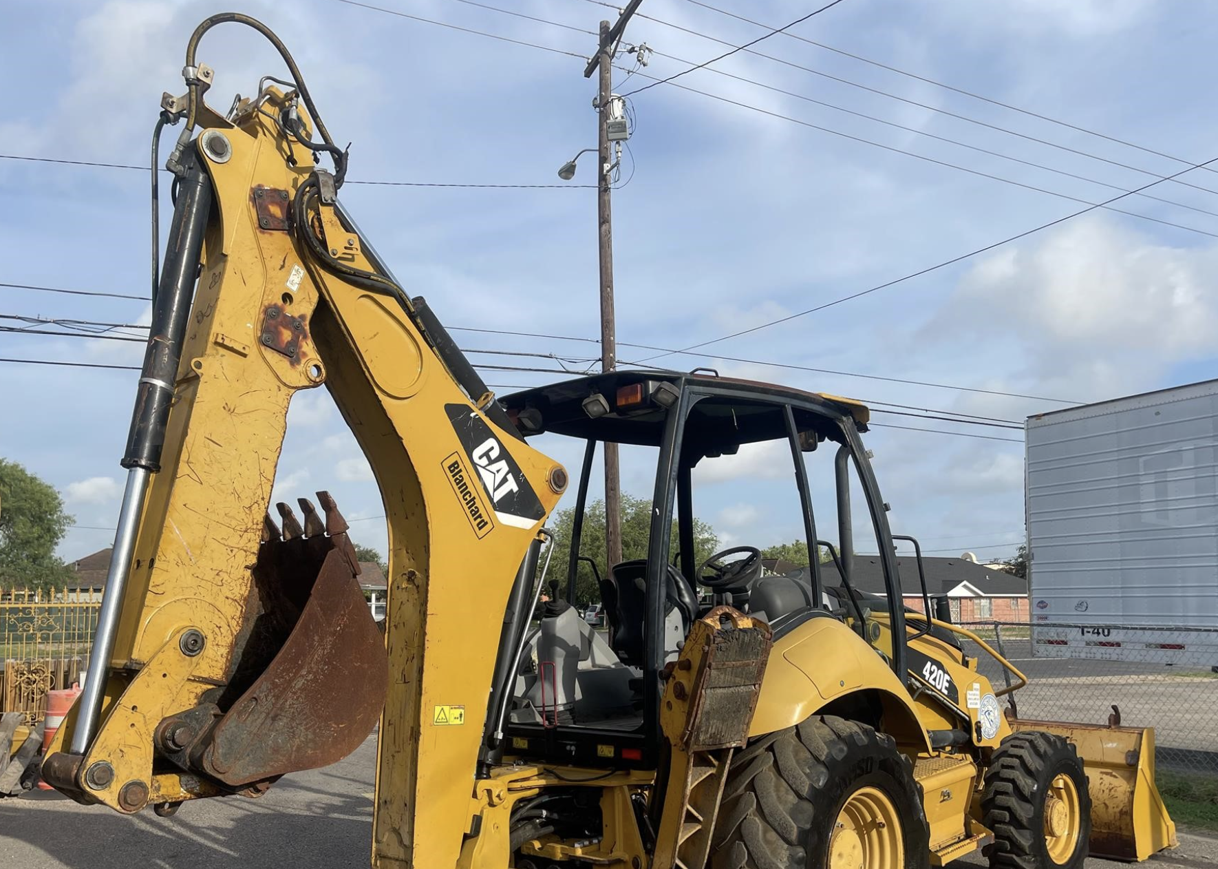 2010 CATERPILLAR 420E
