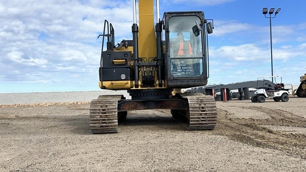 2017 Caterpillar 320E