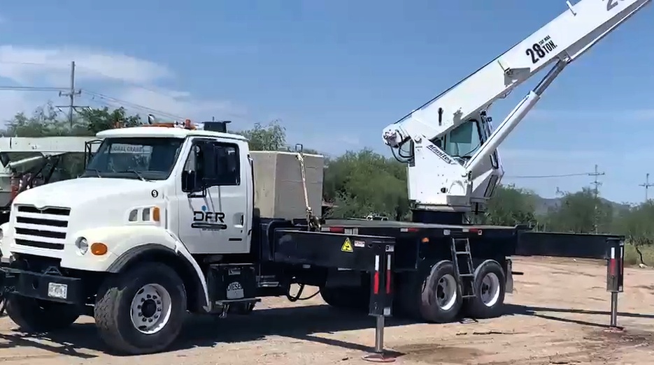 1999 Manitex M2892S