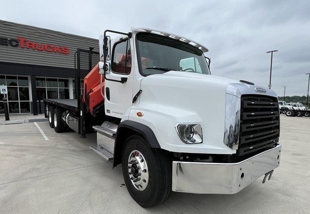 Grúa Articulada Palfinger PK23500 2018 – 10 Ton sobre Freightliner 114SD