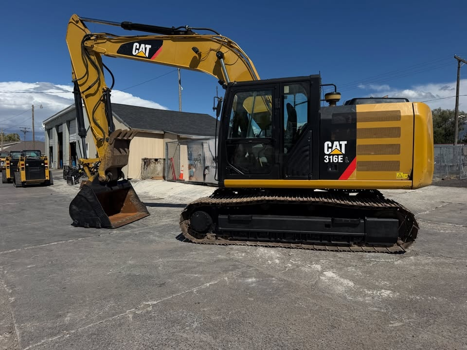 Excavadora Caterpillar 316E L 2015 – con Kit para Martillo - fotografia 7