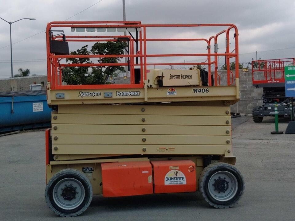 Elevador de Tijera JLG M4069LE 2015 – Todo Terreno de 40 ft con Solo 562 Horas - fotografia 7