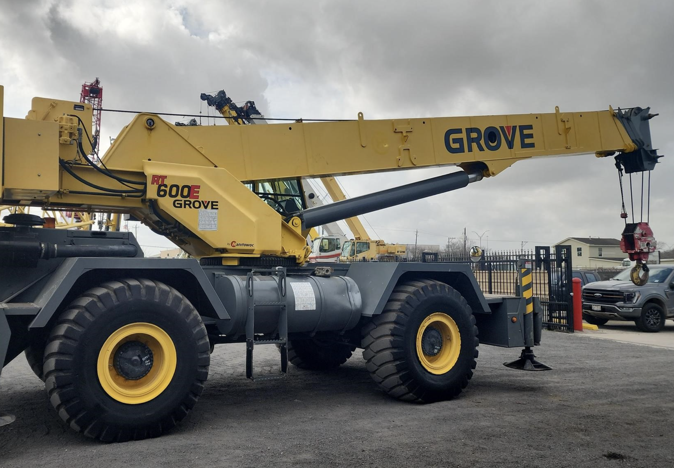 Grúa RT Grove RT650E 2007 – 50 Toneladas con Pluma de 105 ft - fotografia 9