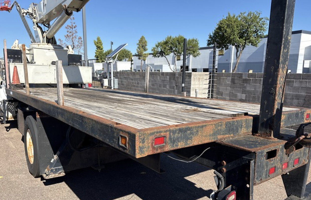 Grúa Titán National 500E2 2015 – 18 Ton y 71 ft sobre Ford F-750XL - fotografia 12