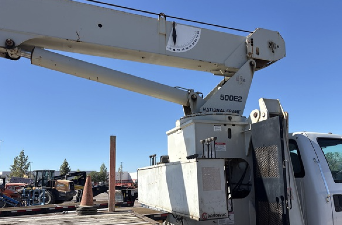 Grúa Titán National 500E2 2015 – 18 Ton y 71 ft sobre Ford F-750XL - fotografia 14