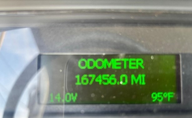 Odómetro de 167456 mi del camión refrigerado Freightliner M2 106 2019
