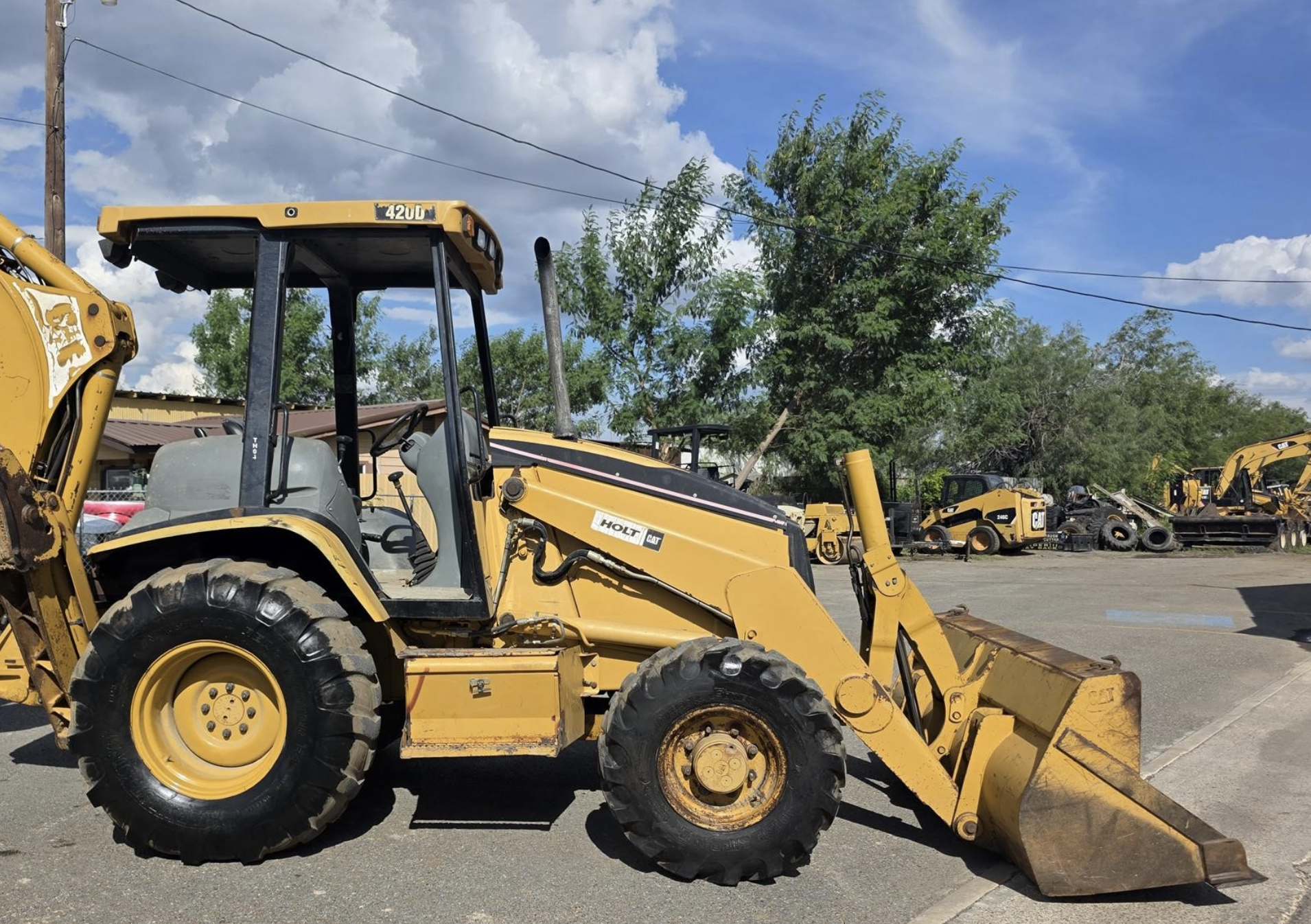 Retroexcavadora Caterpillar 420D 2005 4x4 con brazo extensible - fotografia 12