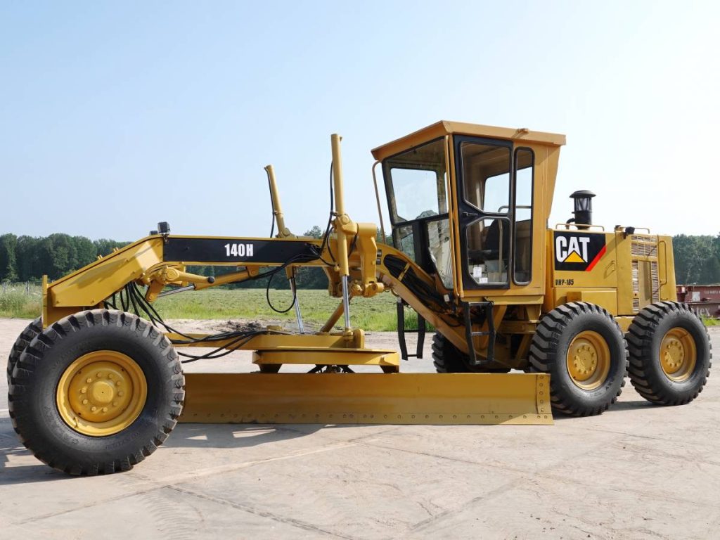 Motoconformadora Caterpillar 140H