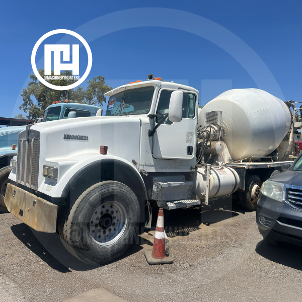 Trompo revolvedor Kenworth 2003 10.5 YD motor Cummins ISM en Phoenix con precio ya en Mexicali.