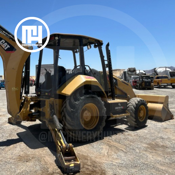 Retroexcavadora Caterpillar 420F2 4x4 importada de USA lista en Puebla