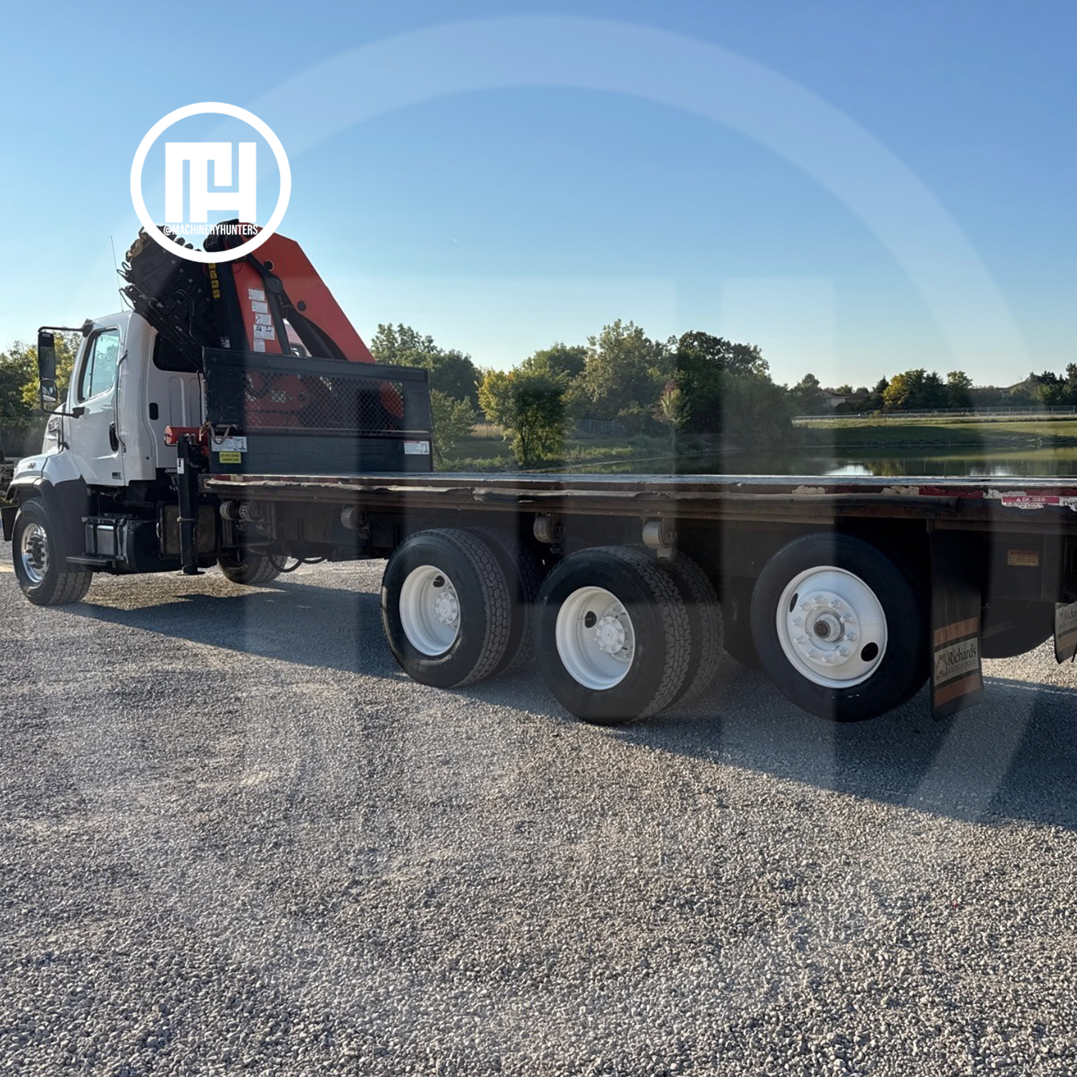 Plataforma trasera de la grúa articulada Freightliner