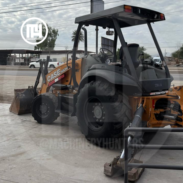 Vista trasera de la retroexcavadora CASE 580N EP 2019