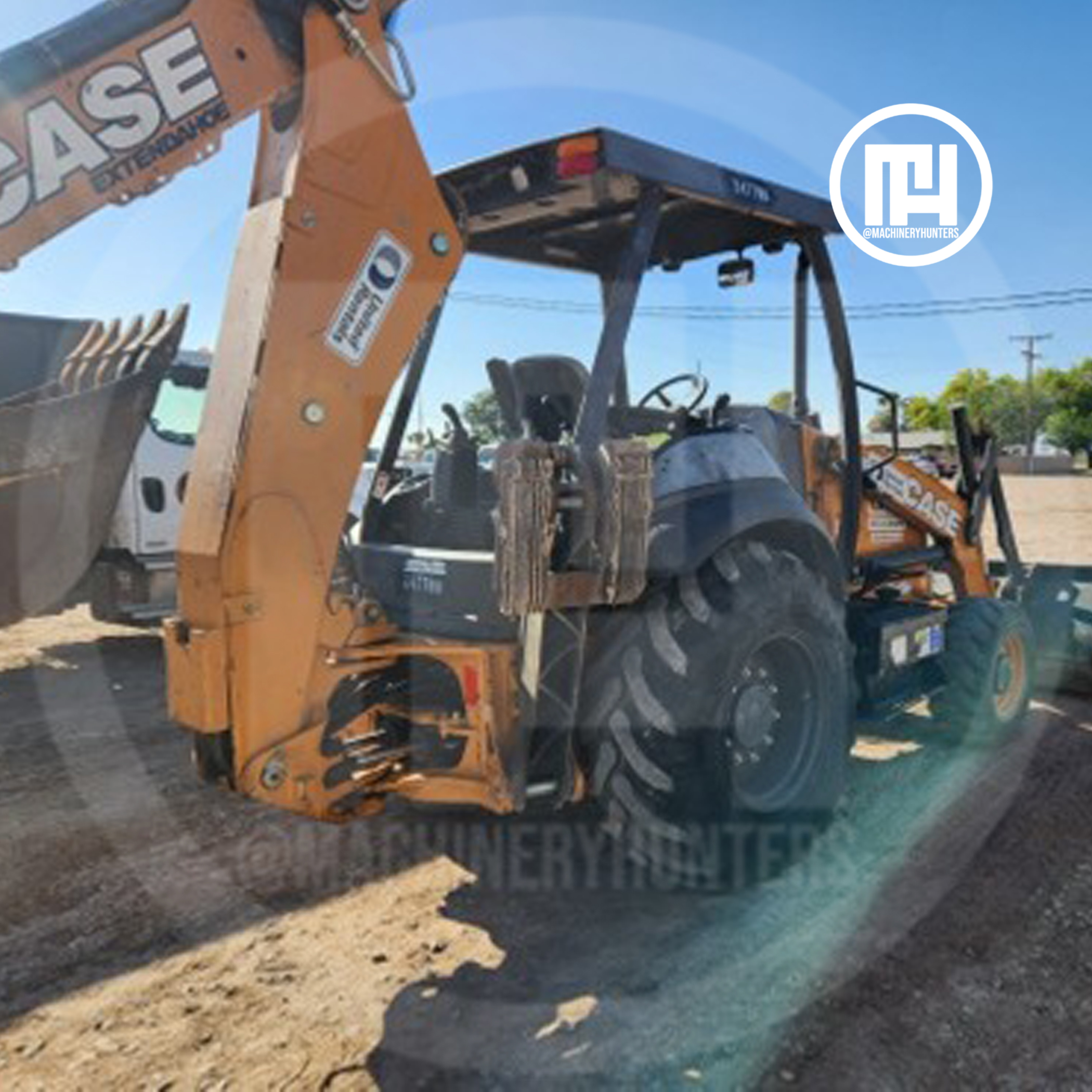 Parte posterior de retroexcavadora Case 580N EP 2019 con estabilizadores