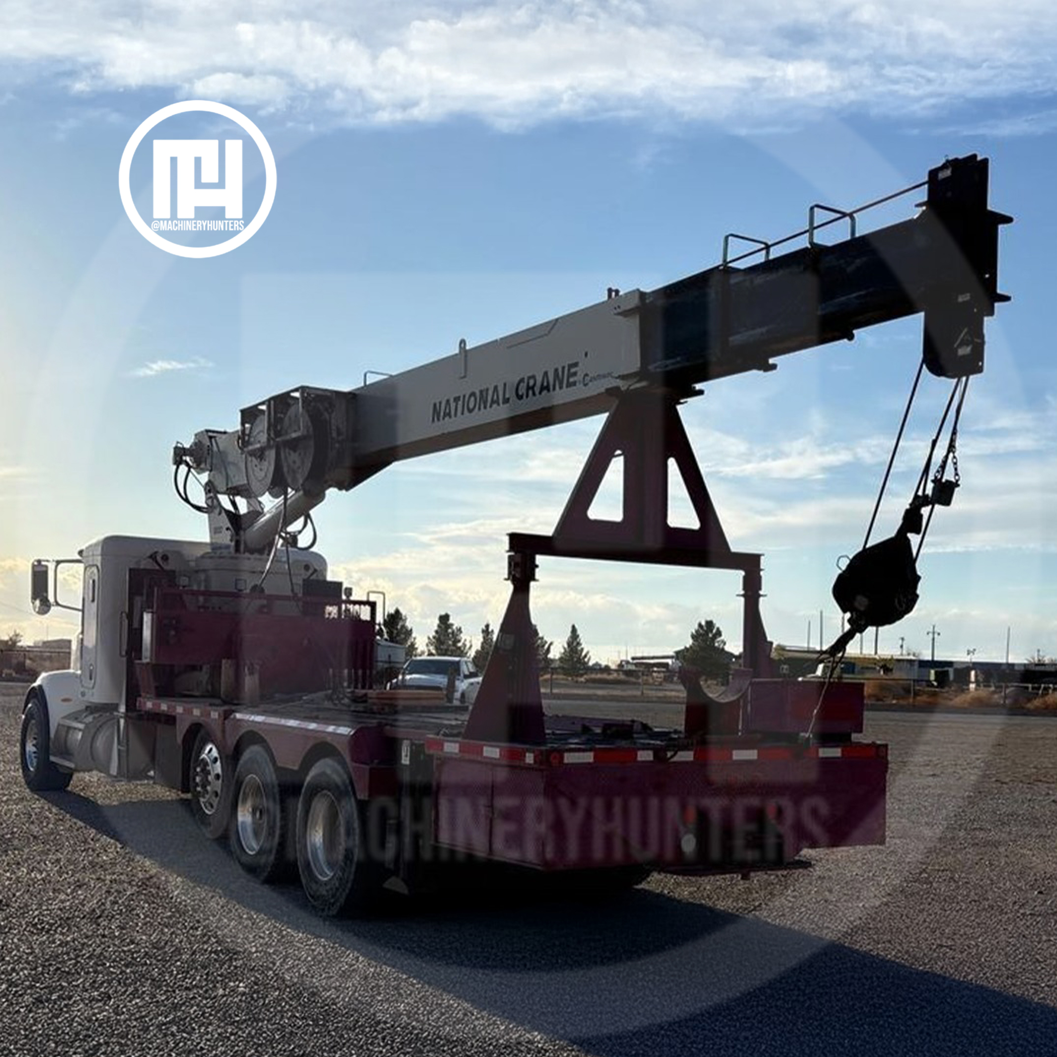 Vista trasera lateral de la National 800D 2011 en Peterbilt 365